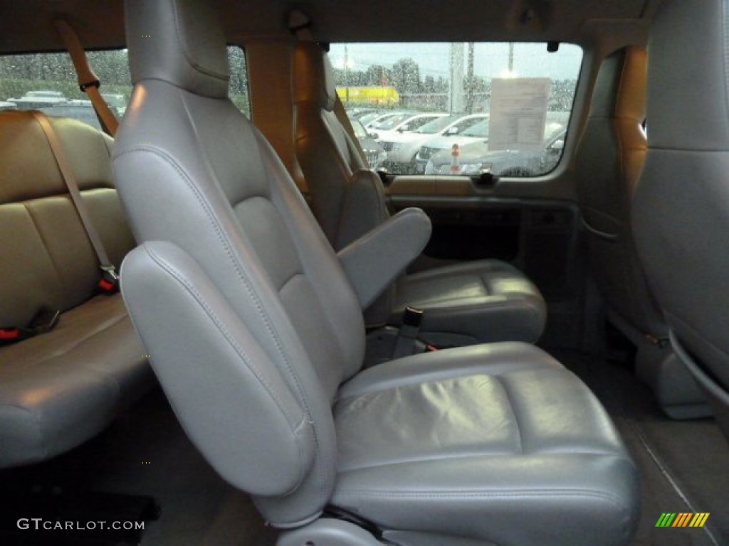 2011 E Series Van E150 XL Cargo - Dark Blue Pearl Metallic / Medium Flint photo #12