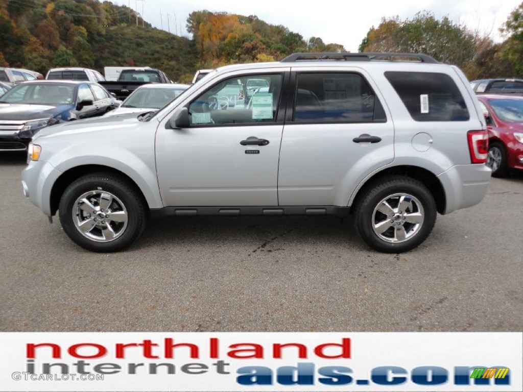 2012 Escape XLT V6 4WD - Ingot Silver Metallic / Charcoal Black photo #5