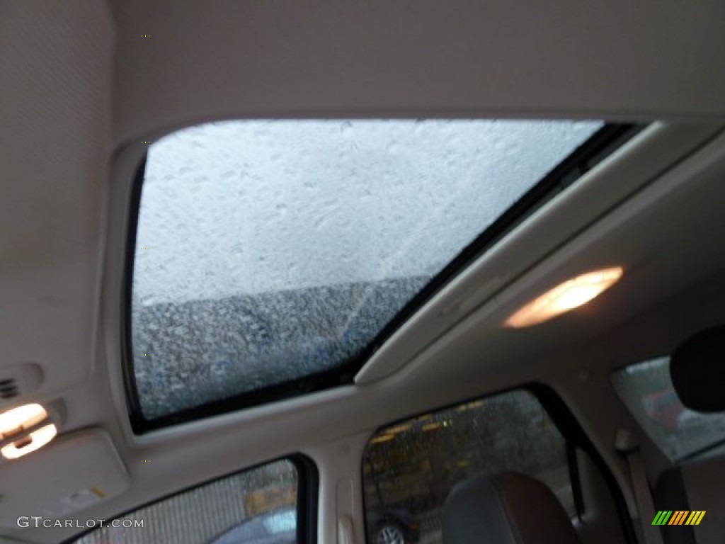 2010 Mariner V6 Premier 4WD - Kiwi Green Metallic / Greystone/Stone Alcantara photo #15
