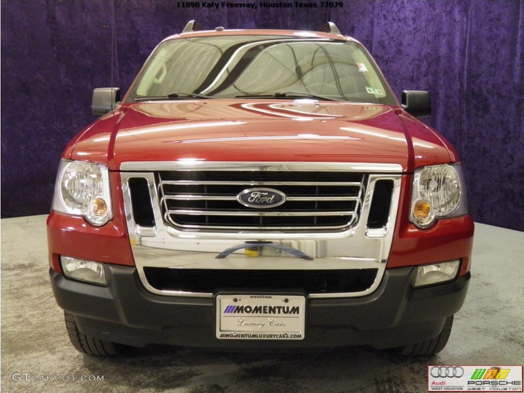 2010 Explorer Sport Trac XLT - Sangria Red Metallic / Charcoal Black photo #16