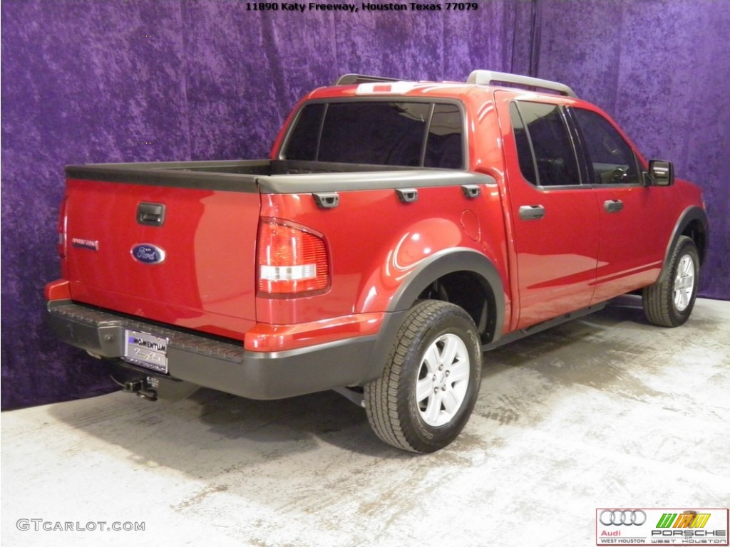 2010 Explorer Sport Trac XLT - Sangria Red Metallic / Charcoal Black photo #20