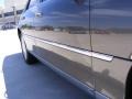 2004 Charcoal Grey Metallic Lincoln Town Car Signature  photo #17