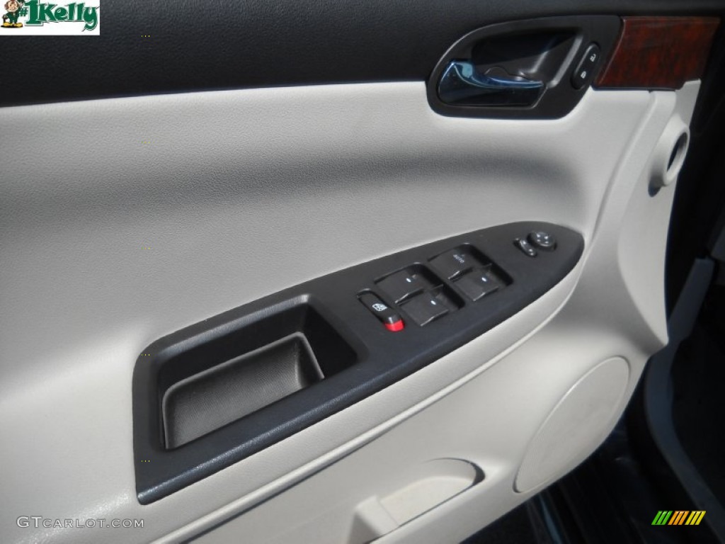 2010 Impala LT - Cyber Gray Metallic / Neutral photo #16