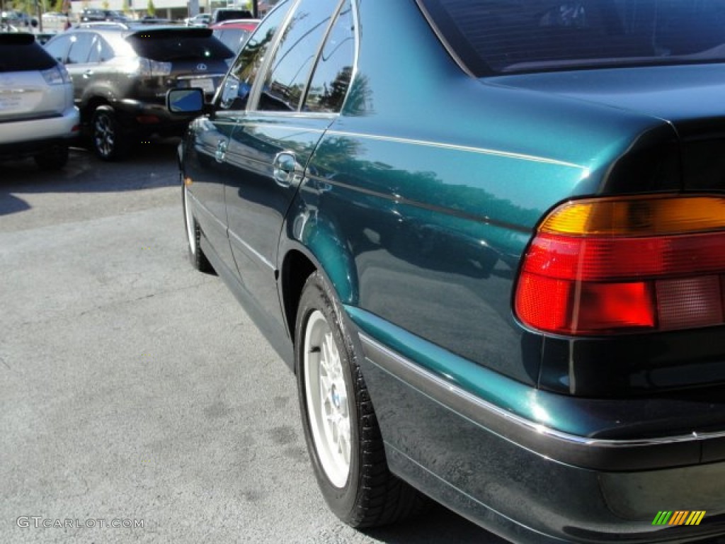 2000 5 Series 528i Sedan - Oxford Green Metallic / Sand photo #9