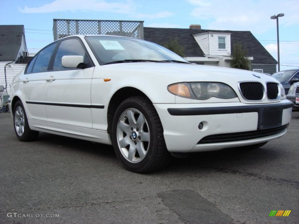 2004 3 Series 325xi Sedan - Alpine White / Sand photo #6