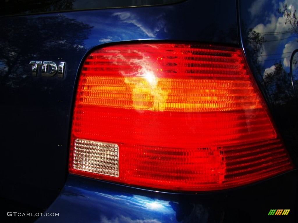 2002 Golf GLS TDI Sedan - Indigo Blue Pearl / Beige photo #29