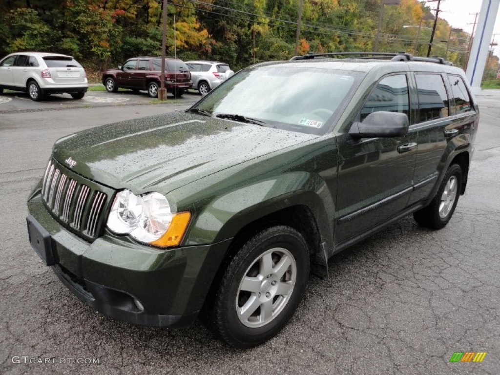 2008 Grand Cherokee Laredo 4x4 - Jeep Green Metallic / Dark Khaki/Light Graystone photo #3