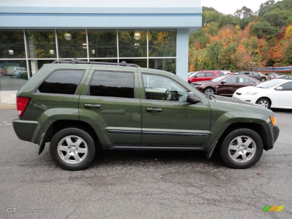 2008 Grand Cherokee Laredo 4x4 - Jeep Green Metallic / Dark Khaki/Light Graystone photo #6