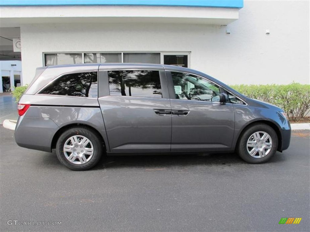 Polished metal honda odyssey 2012 #6
