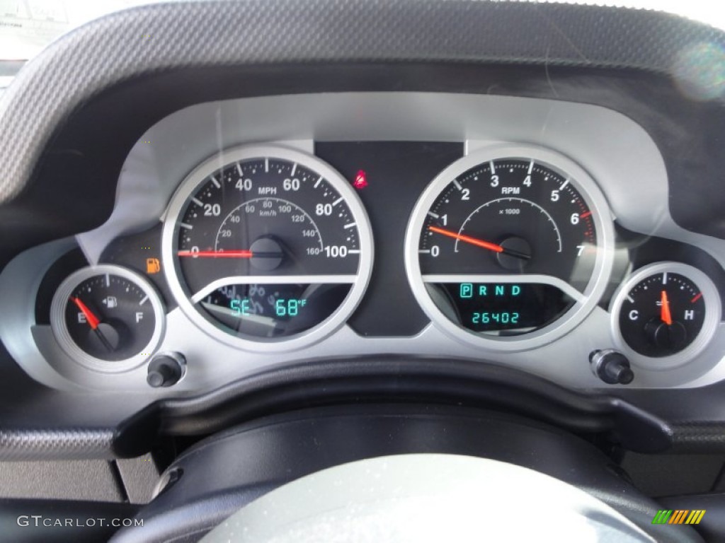 2009 Jeep Wrangler Unlimited Sahara 4x4 Gauges Photo #55355897
