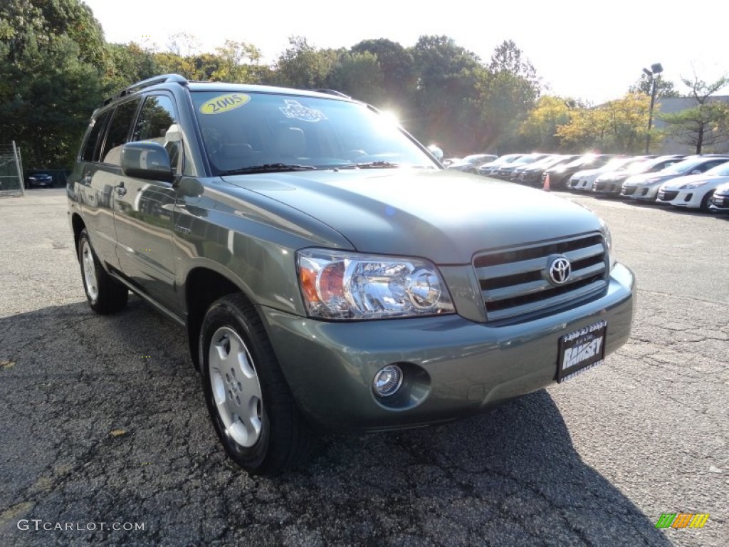 2005 Highlander Limited 4WD - Oasis Green Pearl / Ivory photo #2