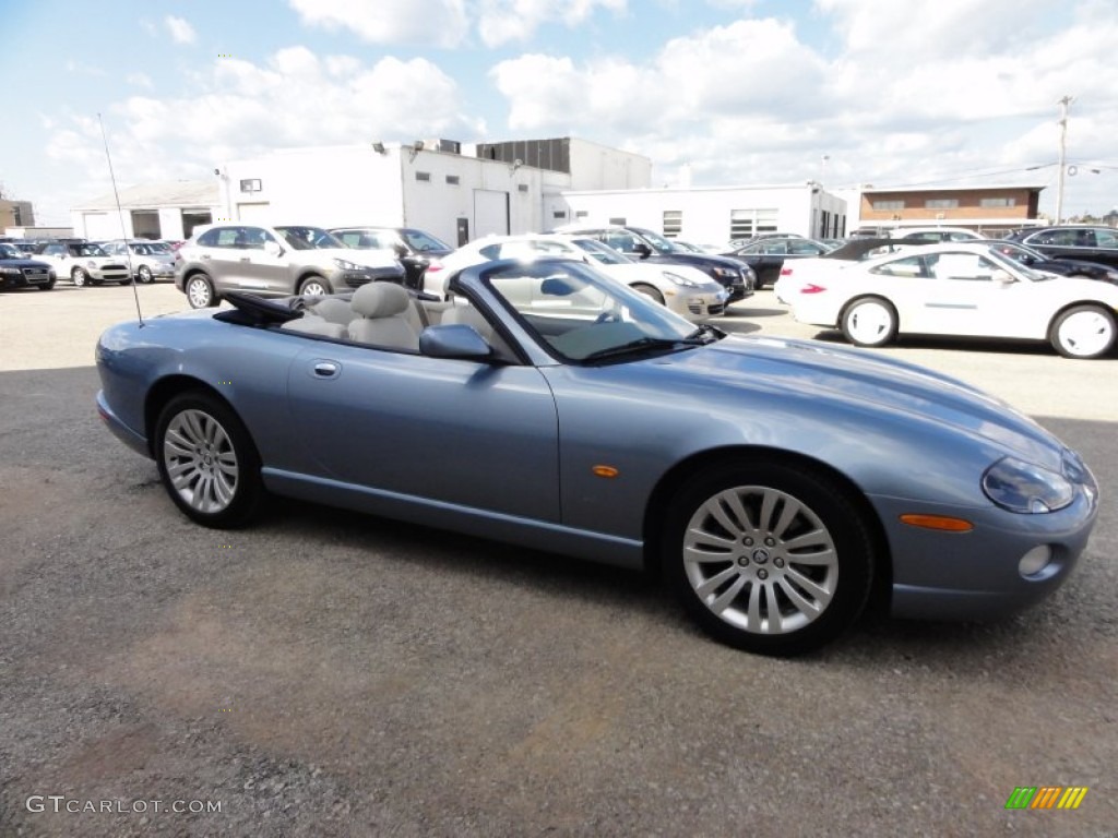 2005 XK XK8 Convertible - Pacific Blue Metallic / Ivory photo #6