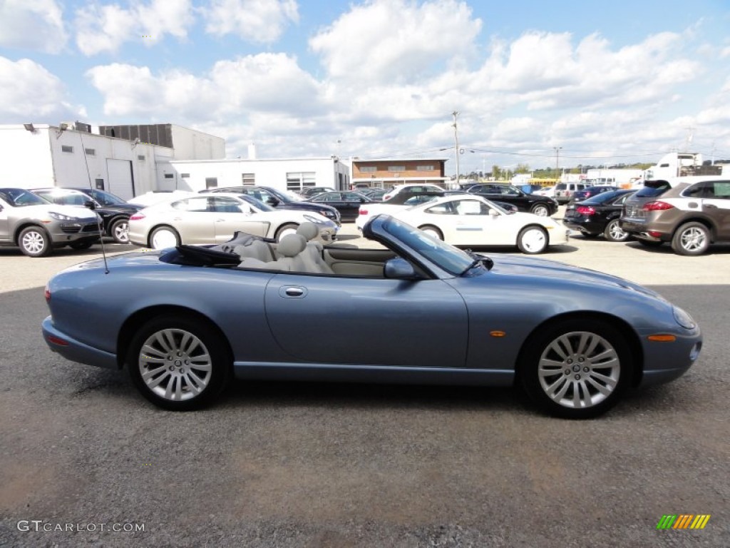 2005 XK XK8 Convertible - Pacific Blue Metallic / Ivory photo #7