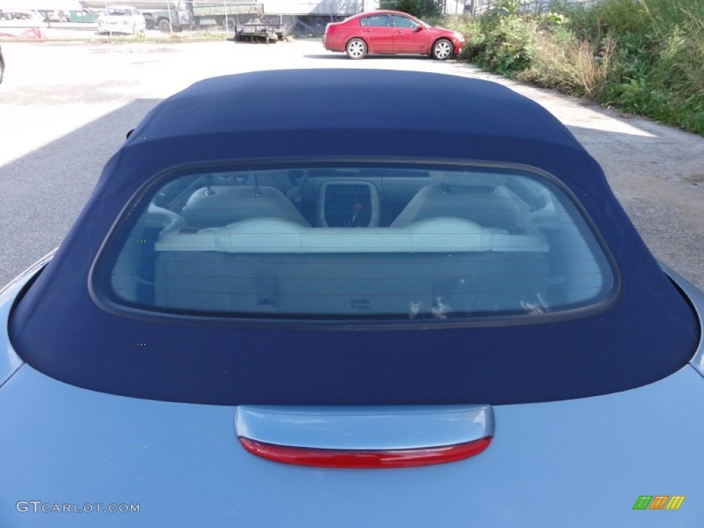 2005 XK XK8 Convertible - Pacific Blue Metallic / Ivory photo #46