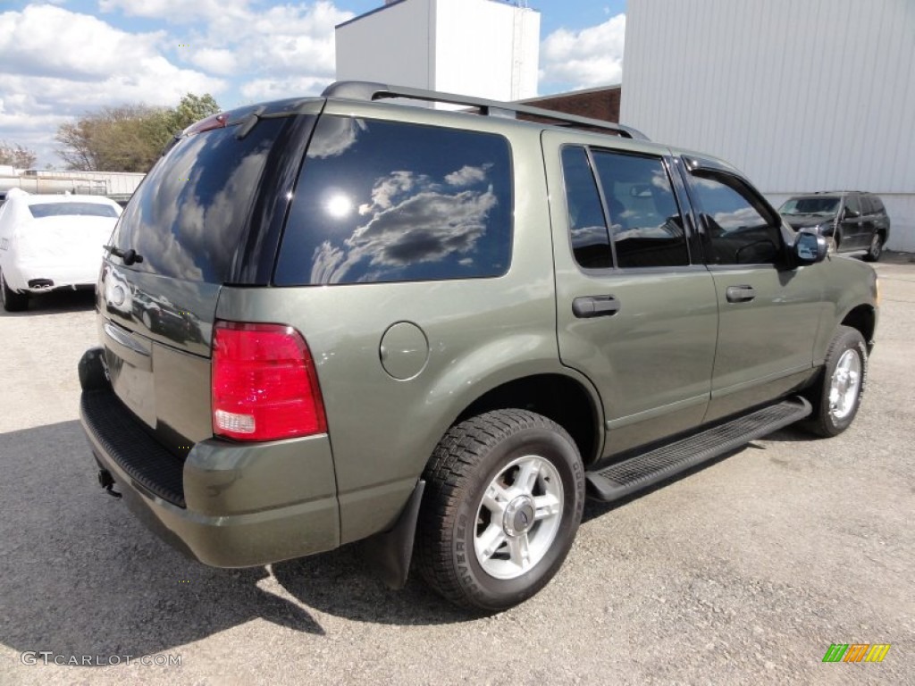 2004 Explorer XLT 4x4 - Estate Green Metallic / Medium Parchment photo #8