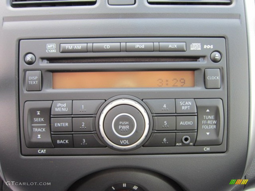 2012 Nissan Versa 1.6 SL Sedan Audio System Photos
