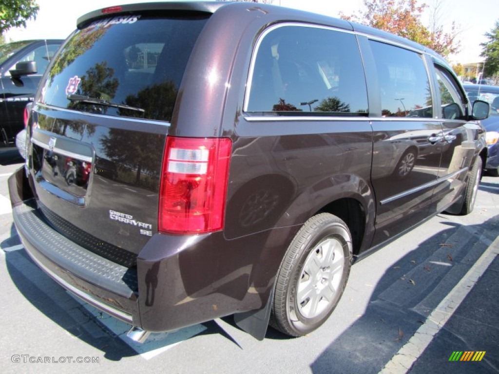 2010 Grand Caravan SE - Dark Cordovan Pearlcoat / Dark Slate Gray/Light Shale photo #3