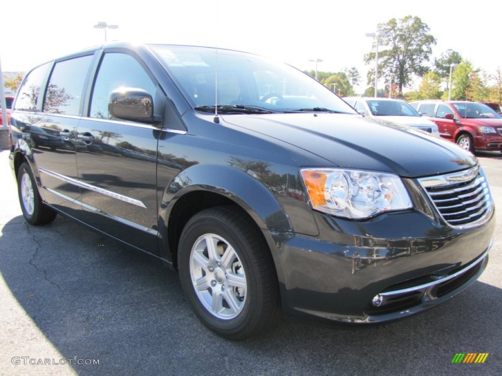 2012 Town & Country Touring - Dark Charcoal Pearl / Dark Frost Beige/Medium Frost Beige photo #4