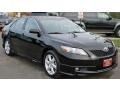 Black - Camry SE Photo No. 3
