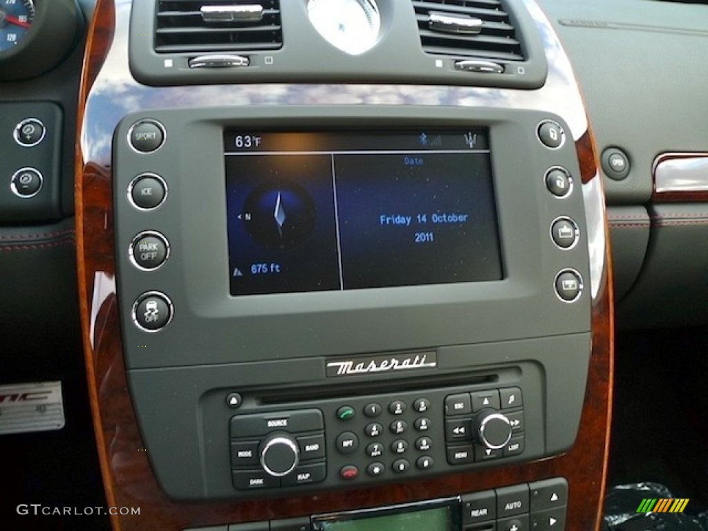 2012 Maserati Quattroporte S Controls Photo #55364635