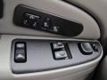 Medium Gray Controls Photo for 2004 Chevrolet Silverado 2500HD #55368591