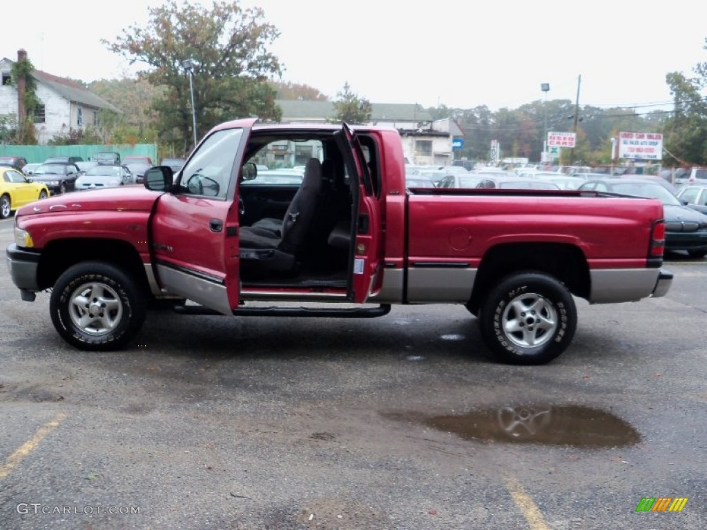 1999 Ram 1500 SLT Extended Cab 4x4 - Metallic Red / Agate Black photo #10