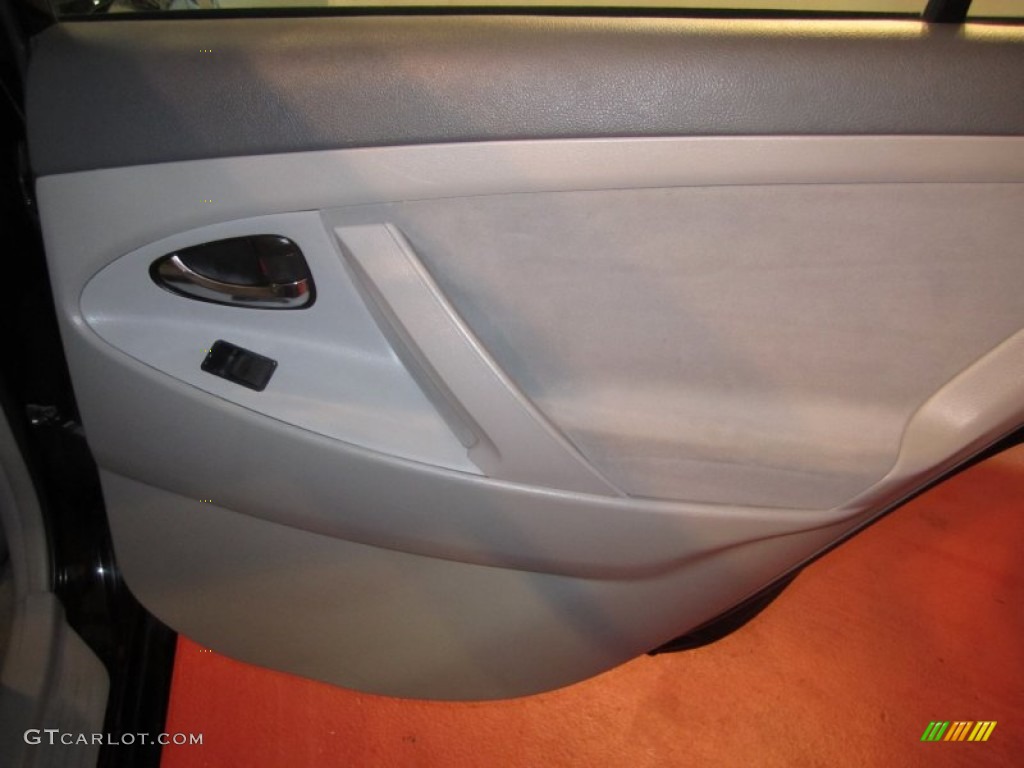 2007 Camry CE - Black / Ash photo #23