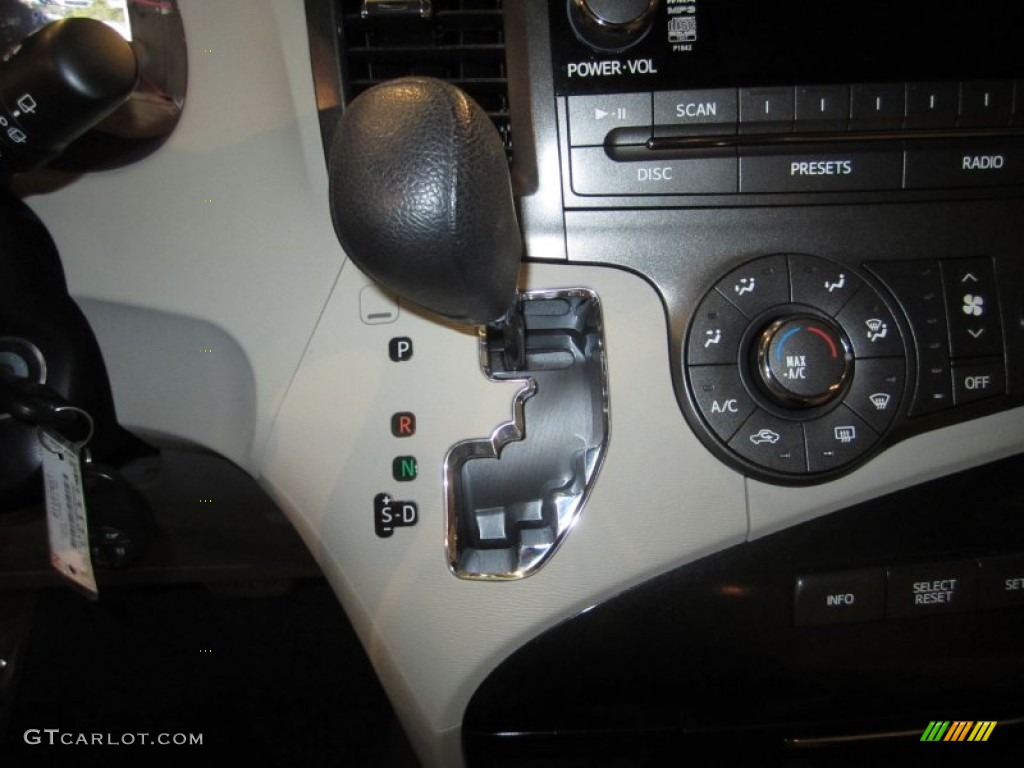 2011 Sienna LE AWD - Cypress Green Pearl / Bisque photo #15