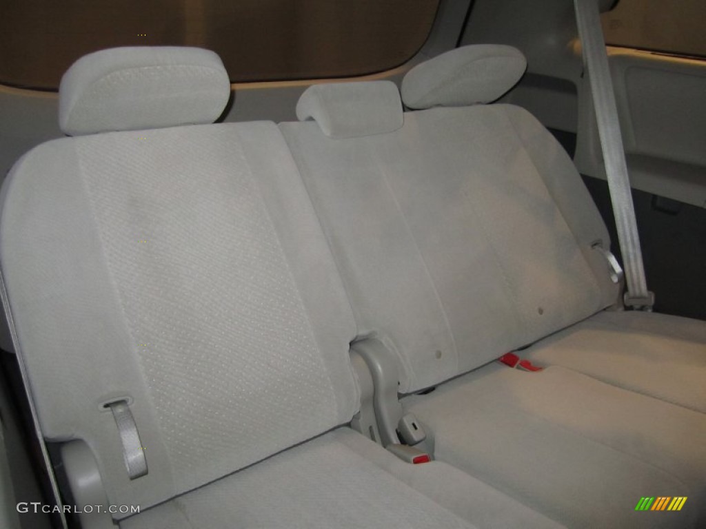 2011 Sienna LE AWD - Cypress Green Pearl / Bisque photo #24