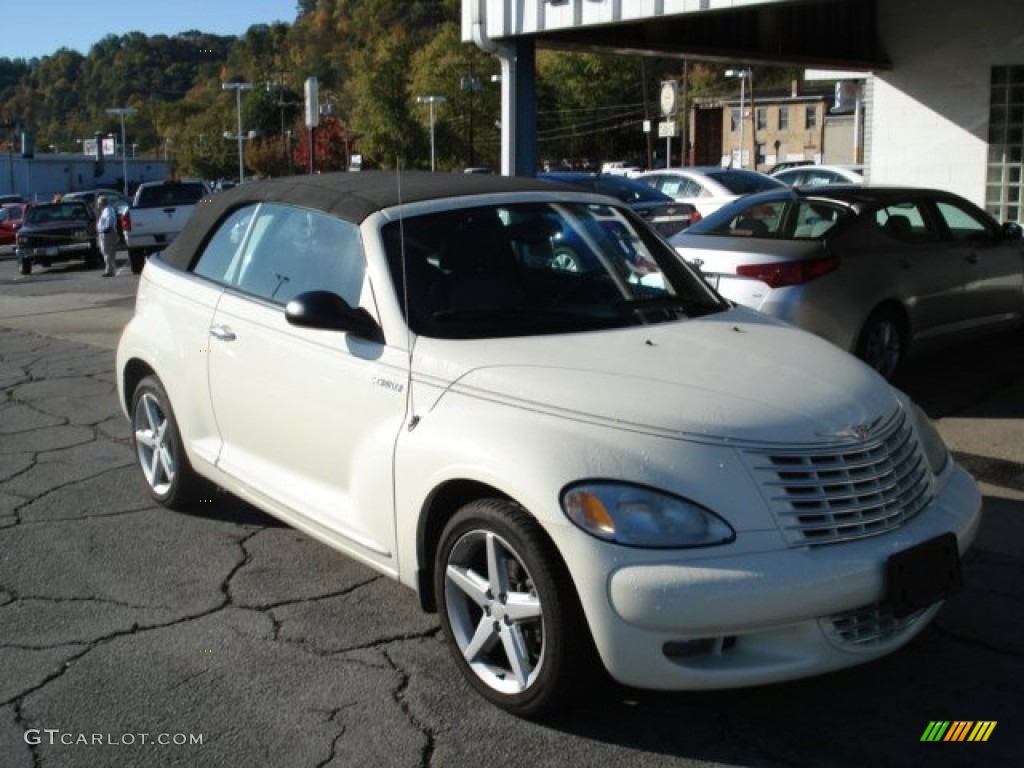 Cool Vanilla White 2005 Chrysler PT Cruiser GT Convertible Exterior Photo #55374840