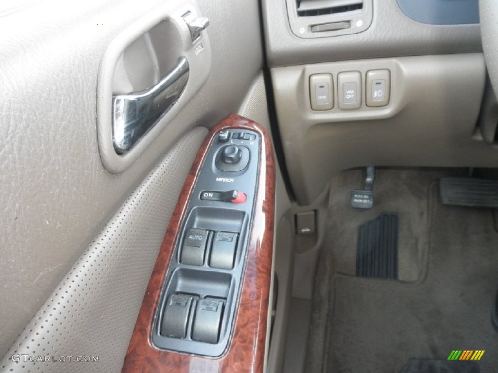 2004 MDX  - Aspen White Pearl / Saddle photo #11