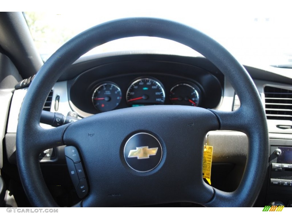 2006 Chevrolet Monte Carlo LT Ebony Steering Wheel Photo #55378122