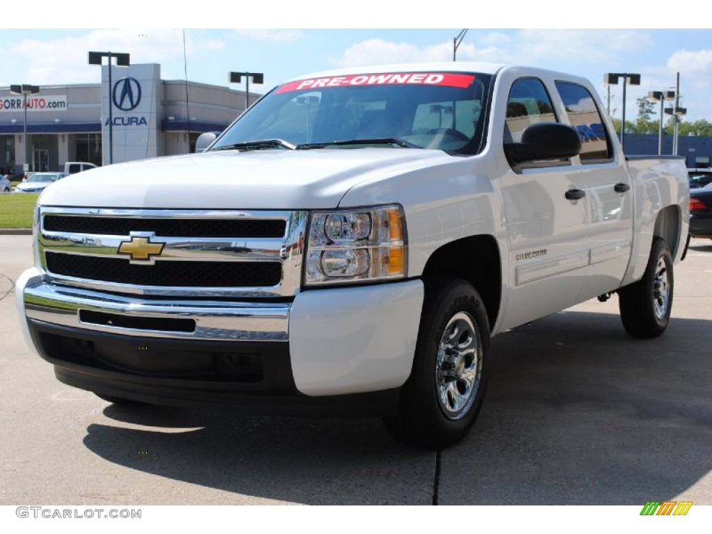 Summit White Chevrolet Silverado 1500