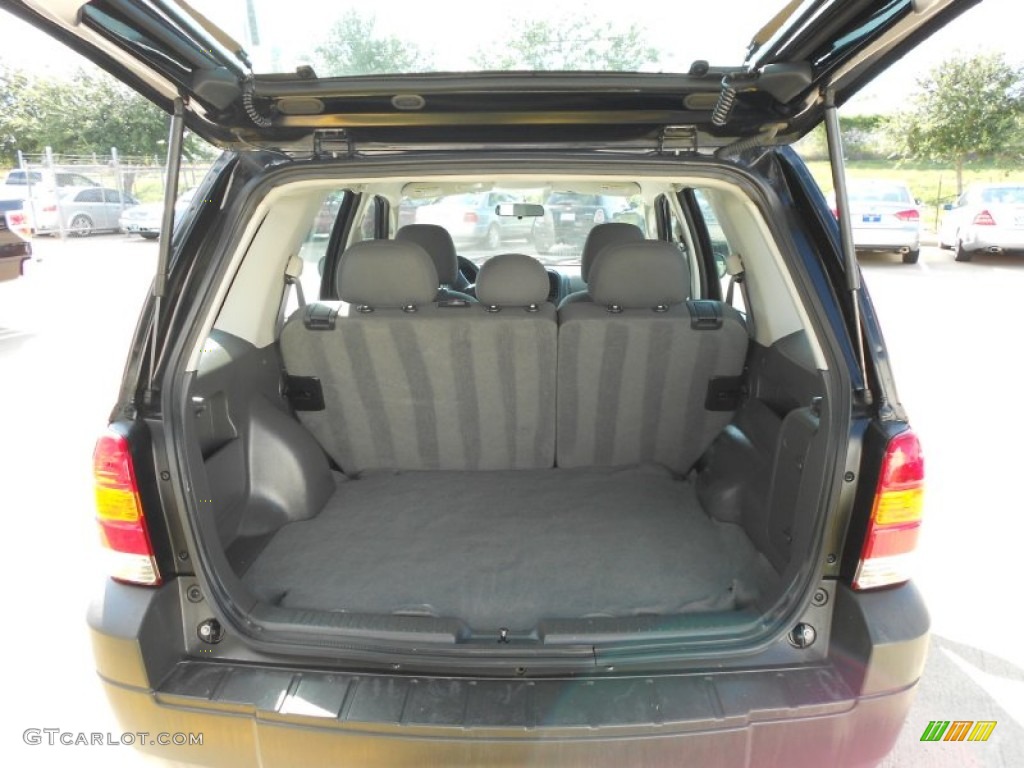 2006 Escape XLS - Black / Medium/Dark Flint photo #10