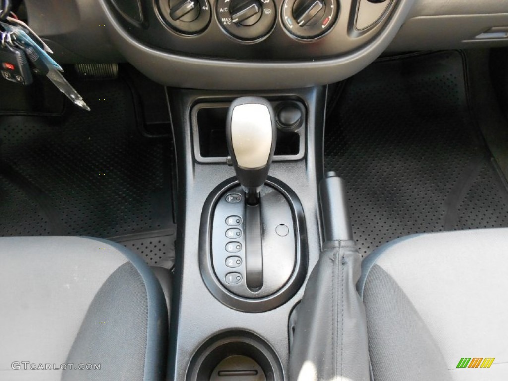 2006 Escape XLS - Black / Medium/Dark Flint photo #22