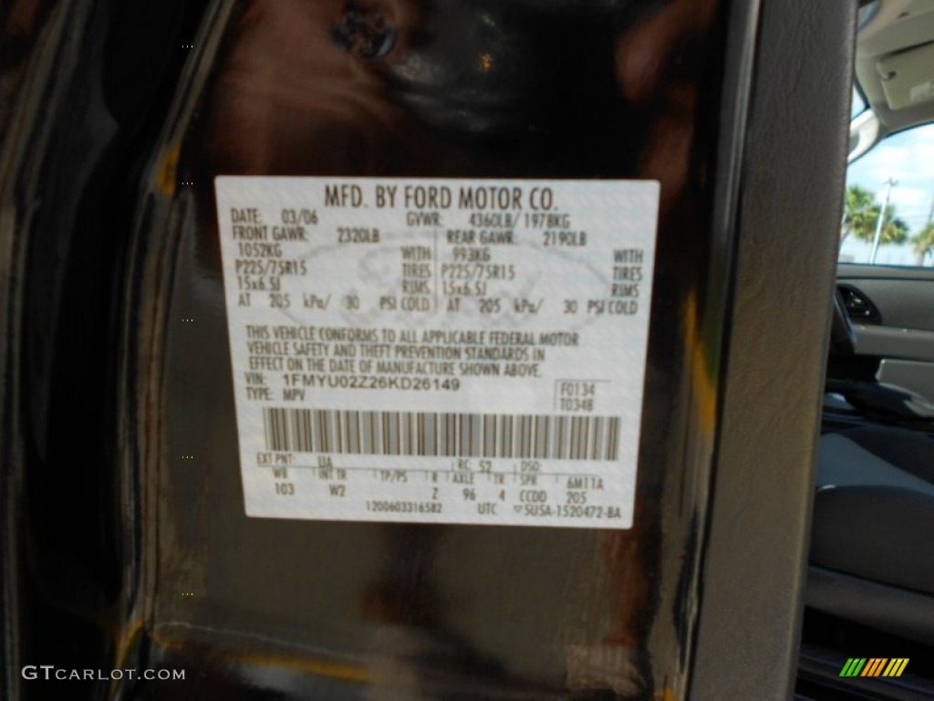 2006 Escape XLS - Black / Medium/Dark Flint photo #26