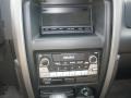 Audio System of 2004 Axiom S