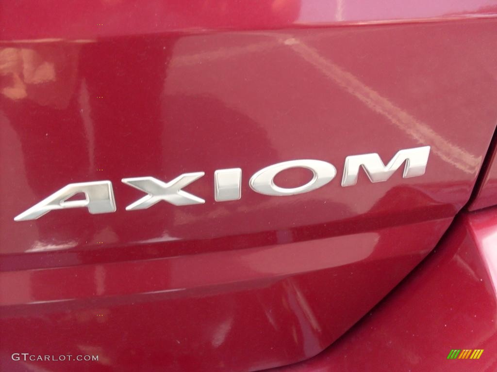 2004 Isuzu Axiom S Marks and Logos Photo #55379801