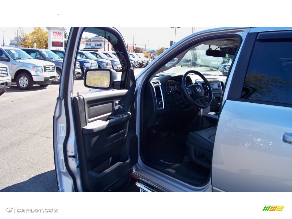 2010 Ram 1500 Laramie Quad Cab 4x4 - Bright Silver Metallic / Dark Slate/Medium Graystone photo #11