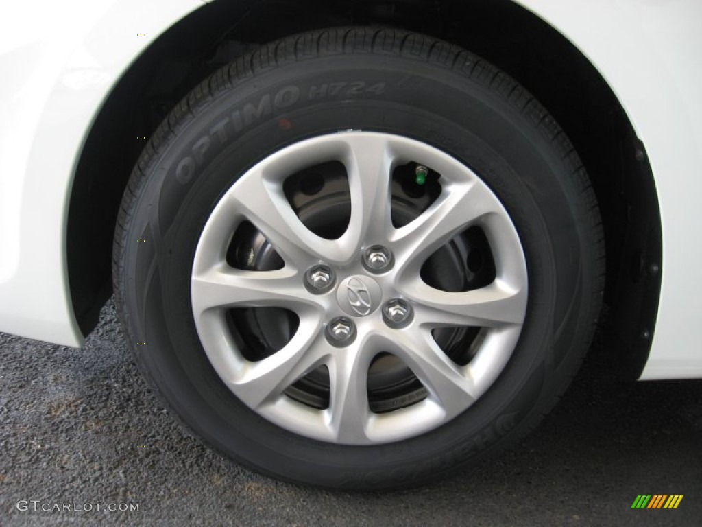 2012 Hyundai Accent GS 5 Door Wheel Photo #55382916