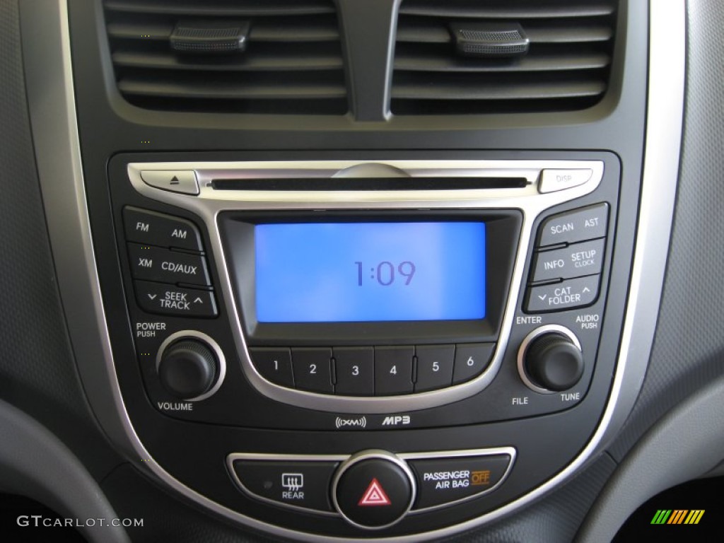 2012 Hyundai Accent GS 5 Door Audio System Photo #55383021