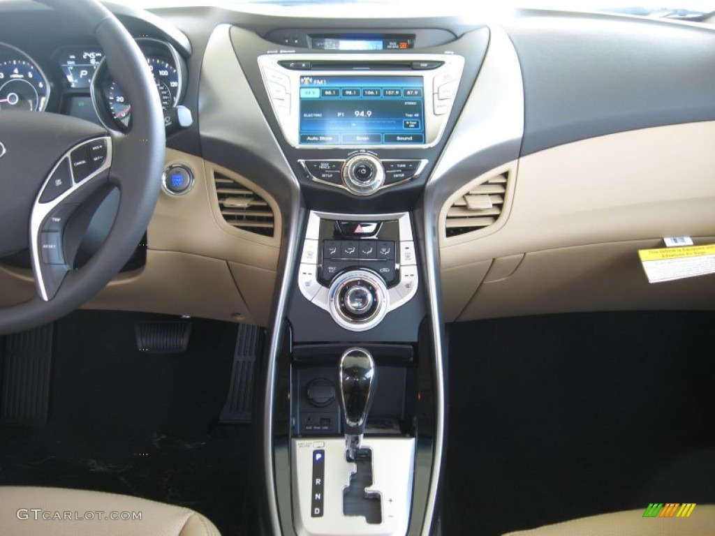 2012 Hyundai Elantra Limited Controls Photo #55383516