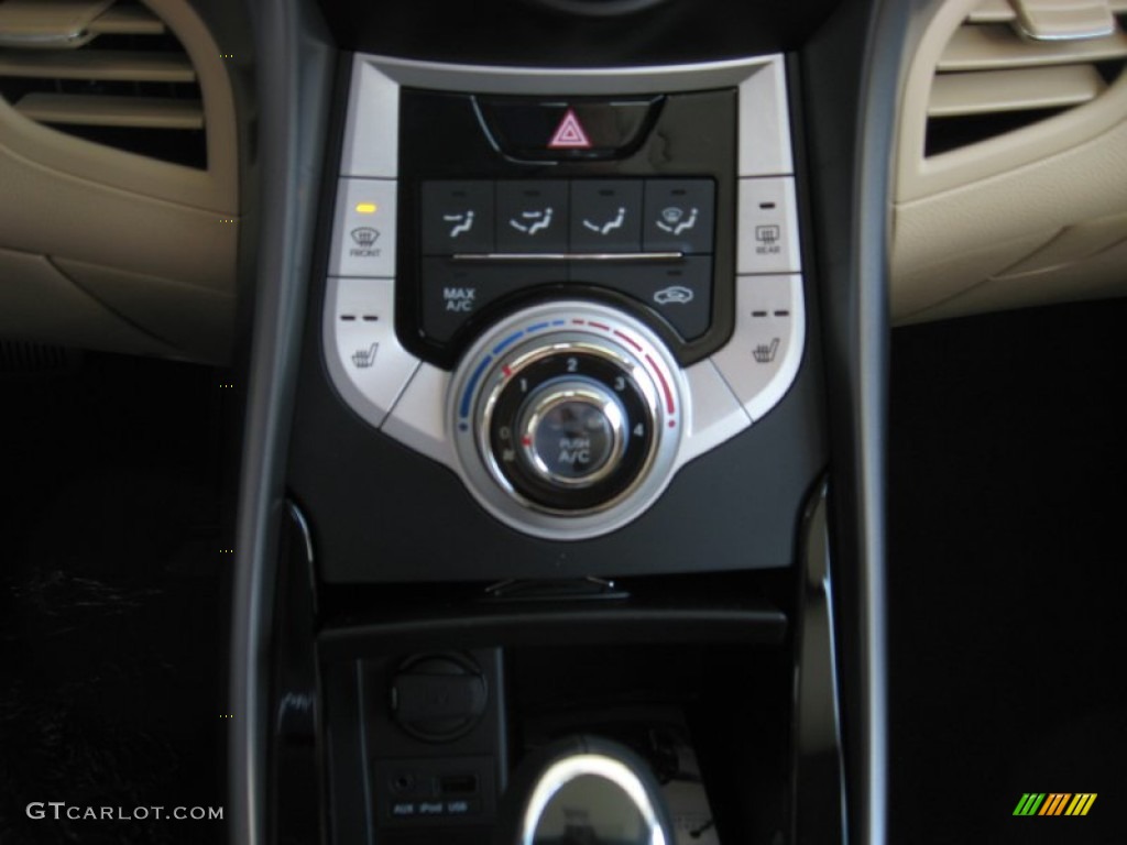 2012 Hyundai Elantra Limited Controls Photo #55383531