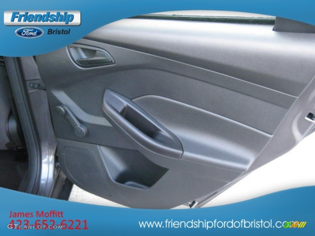 2012 Focus S Sedan - Sterling Grey Metallic / Charcoal Black photo #22