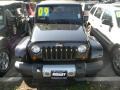 Black - Wrangler Unlimited Sahara 4x4 Photo No. 2