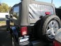 Black - Wrangler Unlimited Sahara 4x4 Photo No. 4