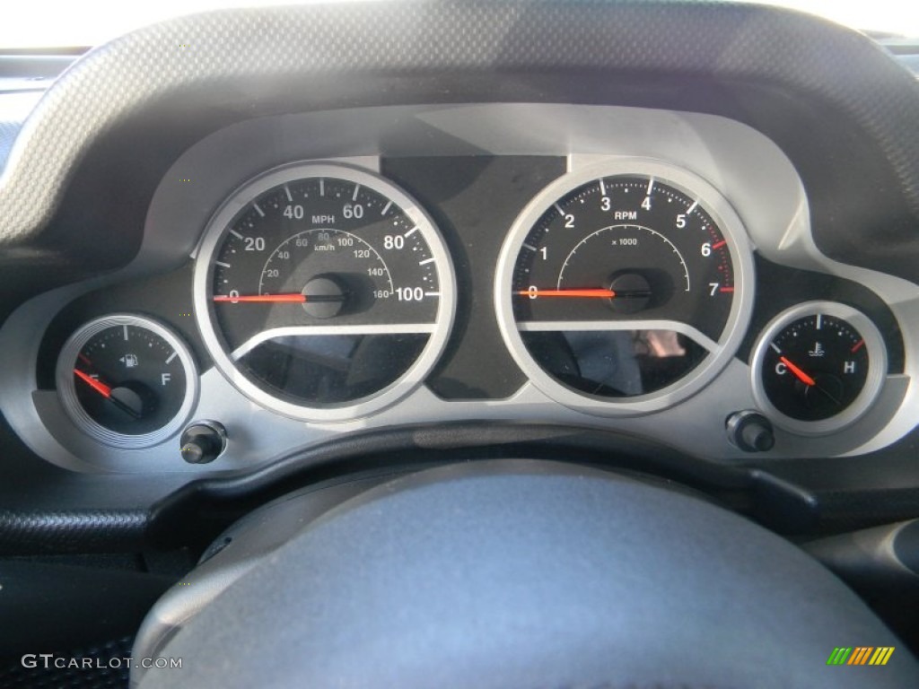 2009 Jeep Wrangler Unlimited Sahara 4x4 Gauges Photo #55386444