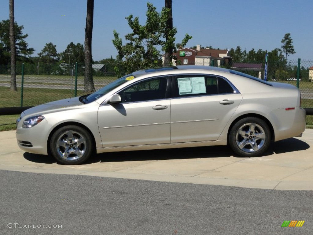 2010 Malibu LT Sedan - Gold Mist Metallic / Titanium photo #8