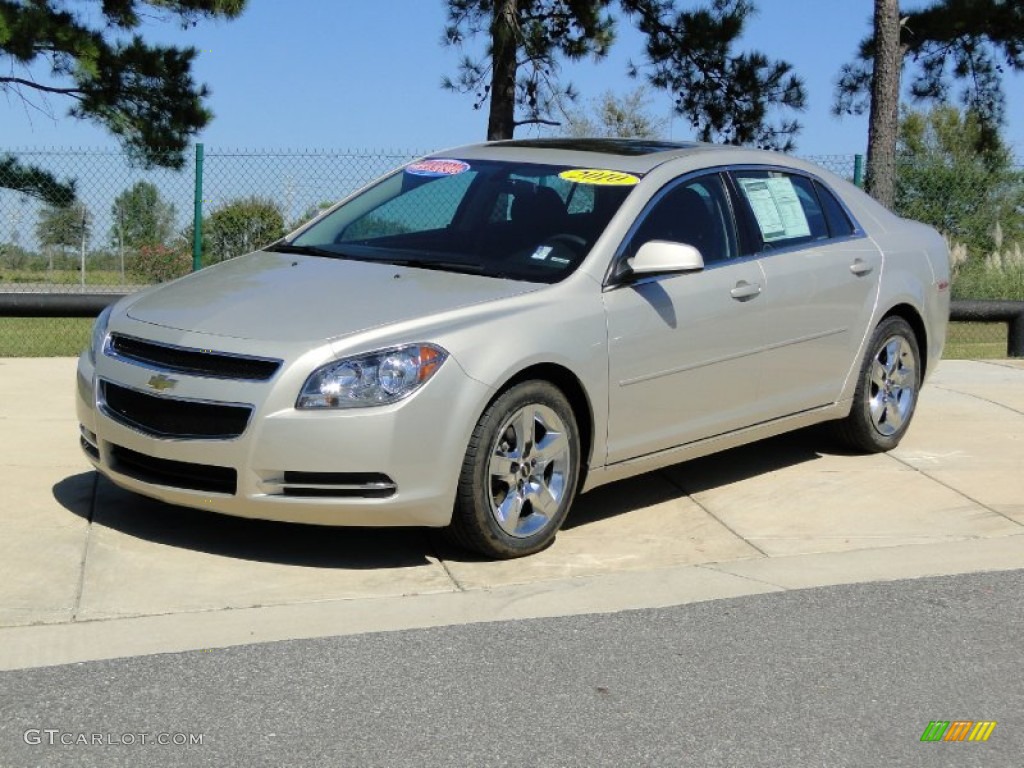 2010 Malibu LT Sedan - Gold Mist Metallic / Titanium photo #10