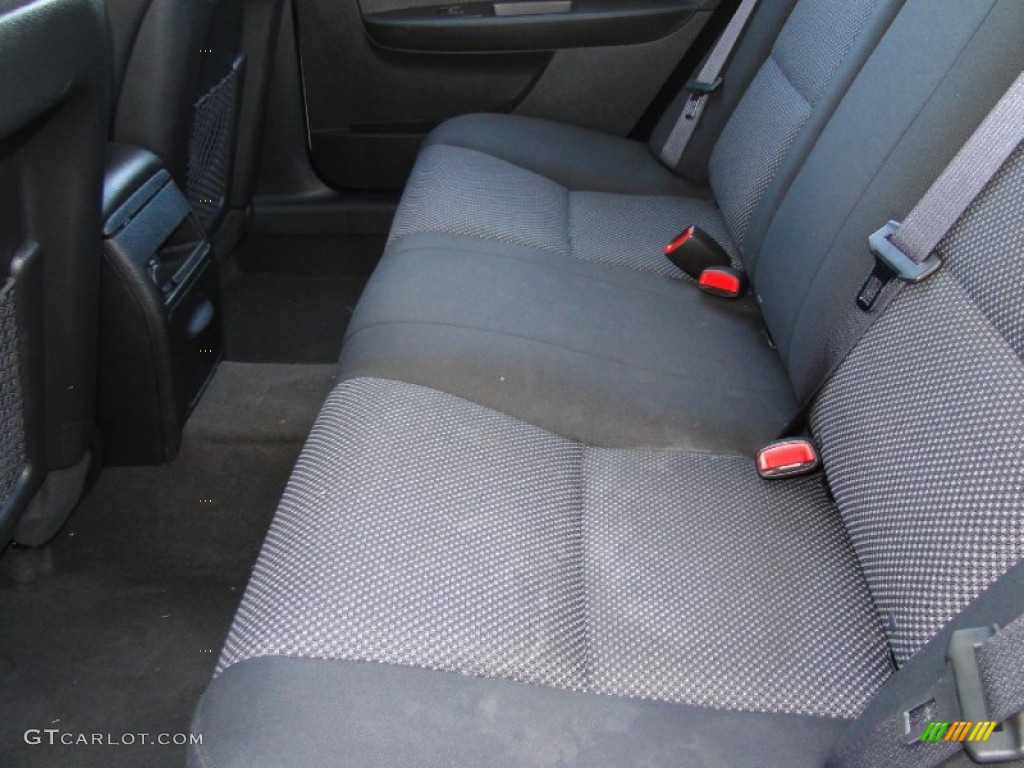 2010 Malibu LT Sedan - Gold Mist Metallic / Titanium photo #25